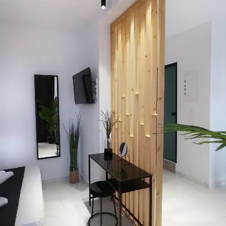 Апартаменты El Central Studio